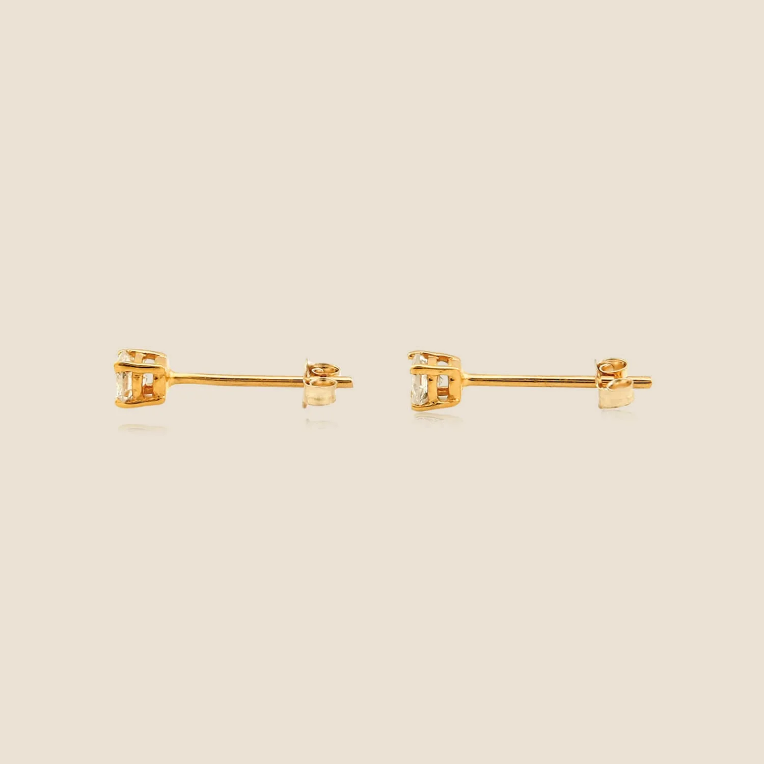 Four-Claw Diamond Stud Earrings (1/3 ct. tw.) - Image 4
