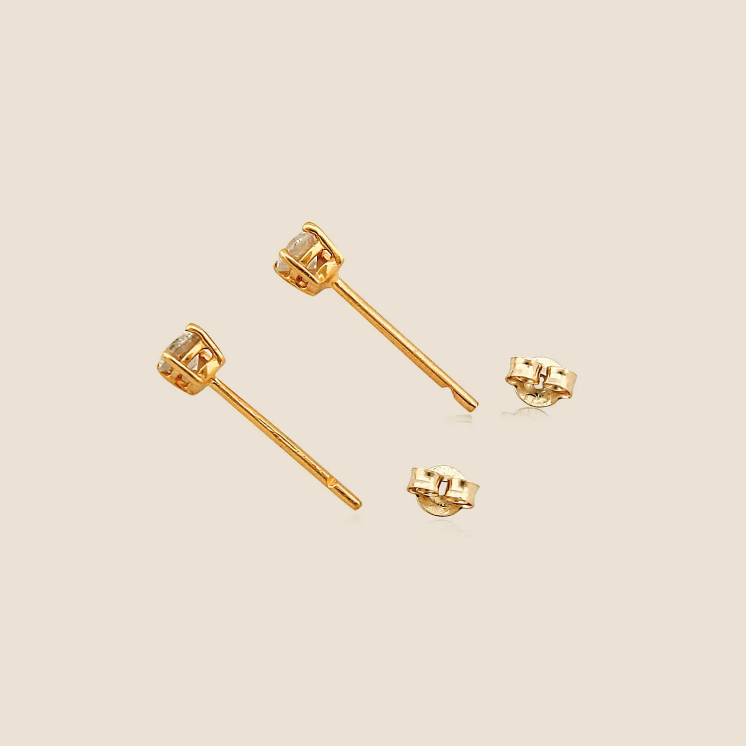 Four-Claw Diamond Stud Earrings (1/3 ct. tw.) - Image 5